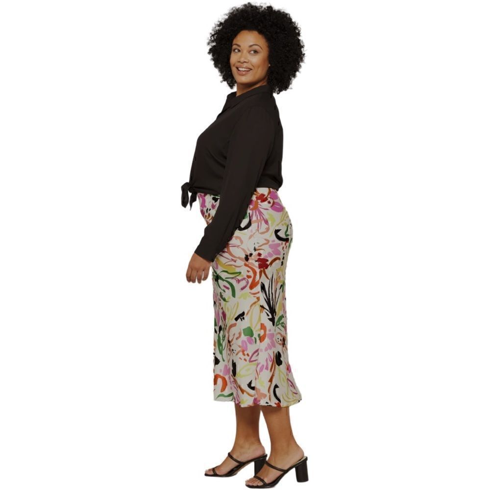 En Saison Hazel Midi Skirt, Colorful Florals in White Background. Size 1X. NWT!